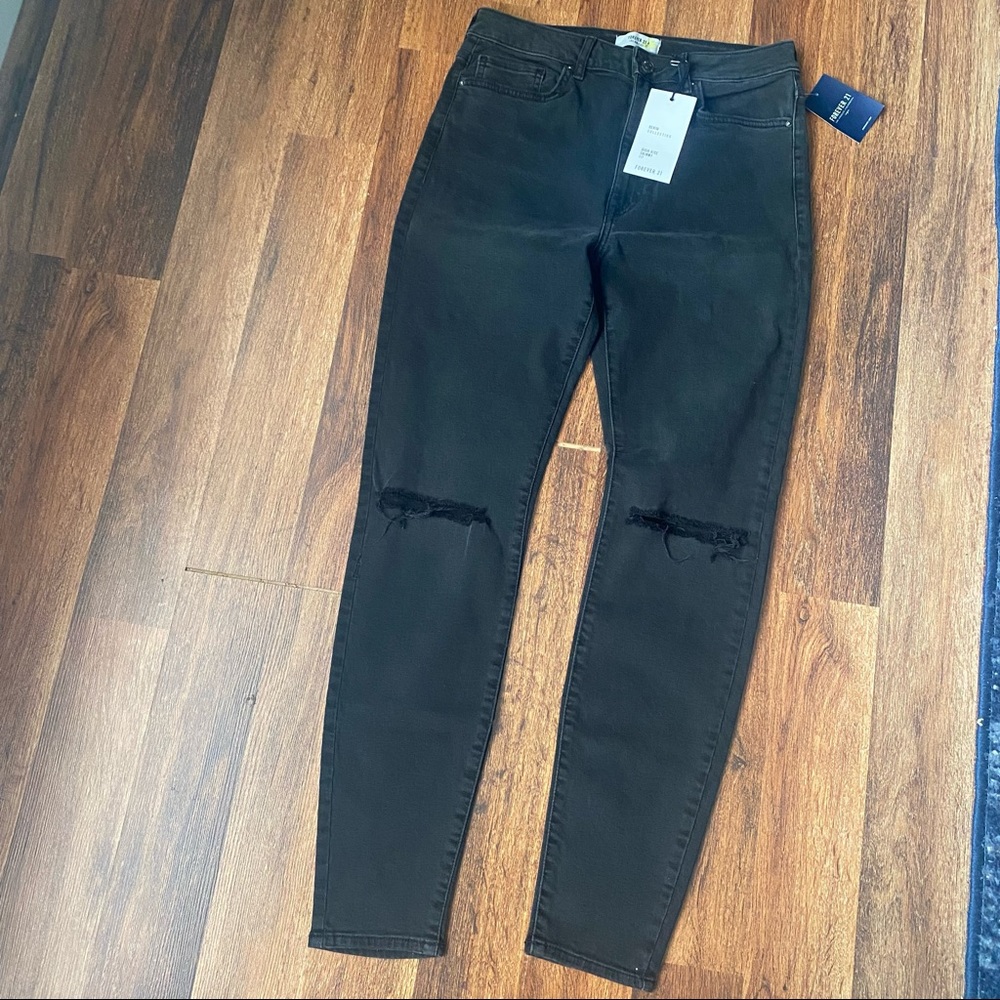 Forever 21 Jeans NWT